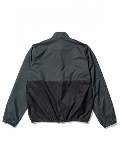 REVERSIBLE NYLON PULLOVER