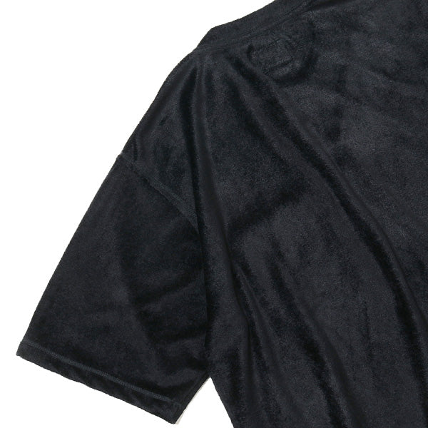 S/S Papillion Emb. Pocket Tee - R/Pe Velour
