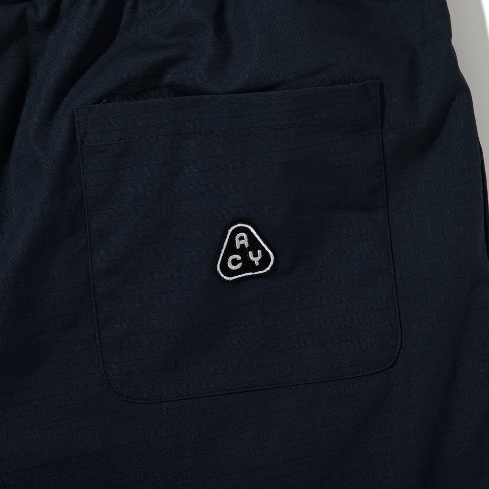 NEW BASIC SHORTS