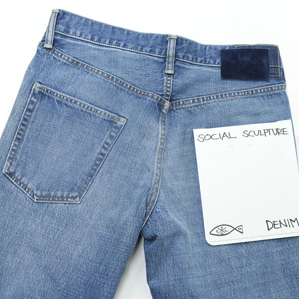 SOCIAL SCULPTURE 04 DAMAGED-14