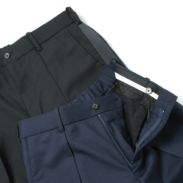 FRONT PLEATS PEGTOP SIDELINE ORGANIC WOOL TROPICAL