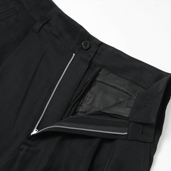 RAYON TUCK PANTS