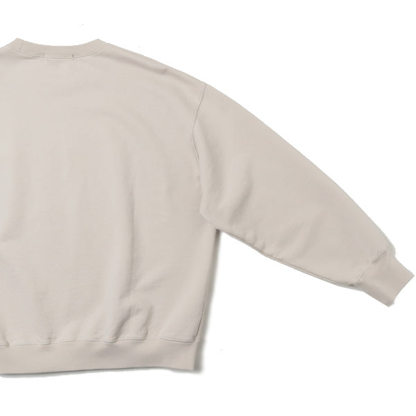 BIG SWEATER