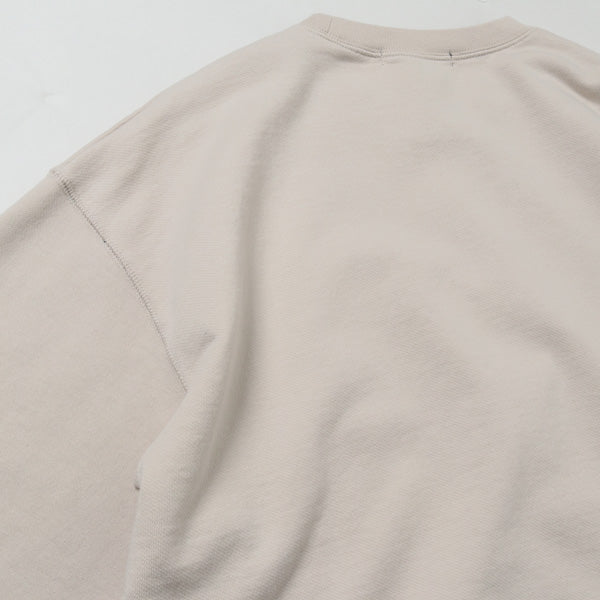 BIG SWEATER
