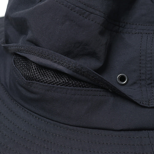 MOUNTAIN HAT