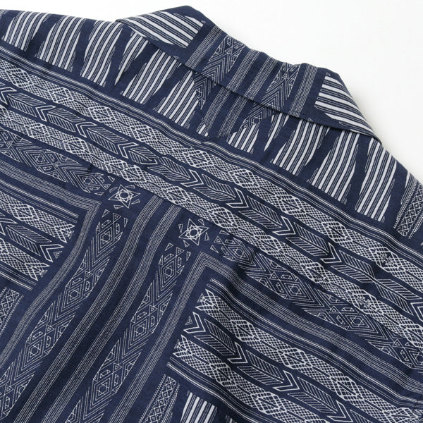BANDANA PRINTED OPEN COLLAR SHIRT