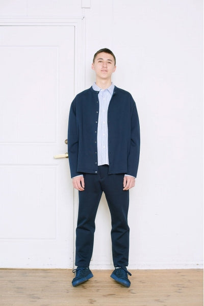 CREW NECK CARDIGAN