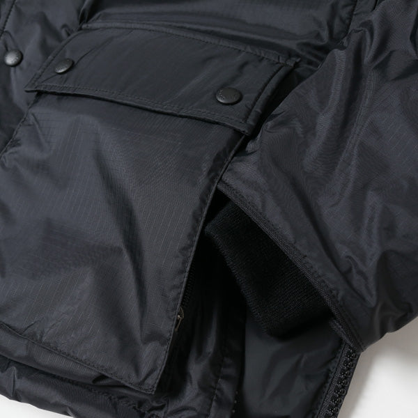 ナイロンリップストップ CANADA GOOSE J402