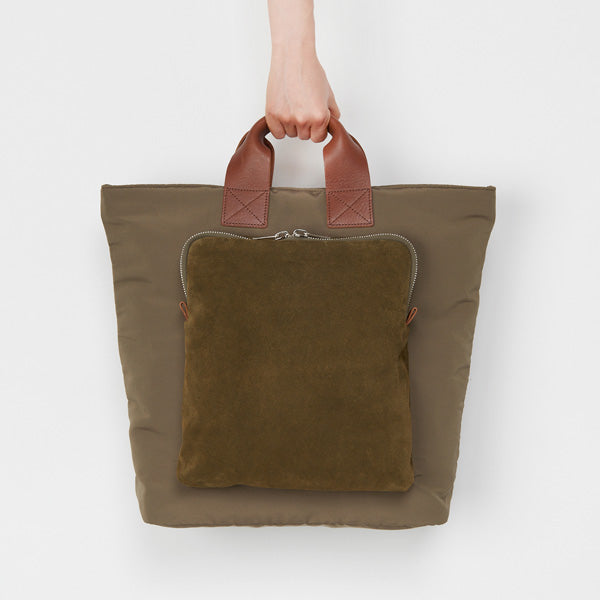 pocket tote