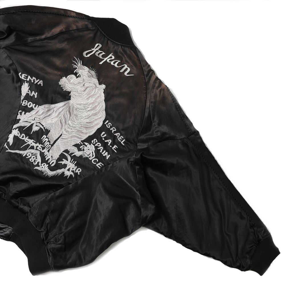 DISTORTED CUTTING SOUVENIOR JACKET