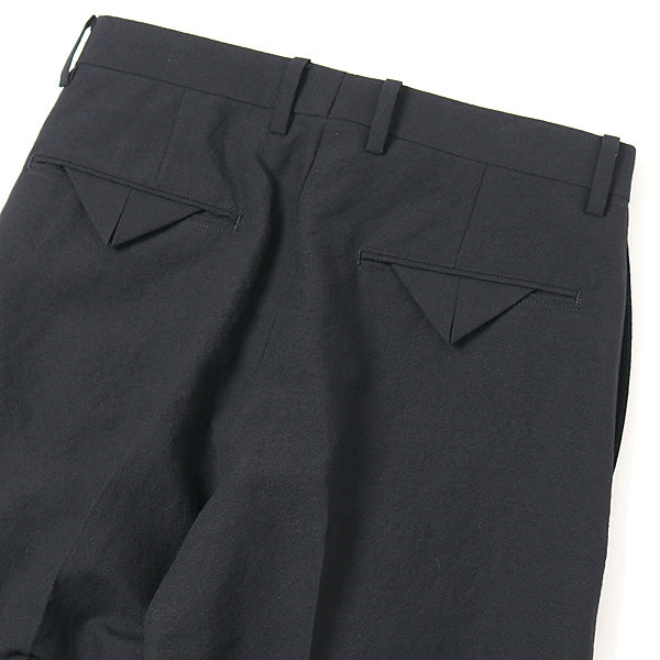 STRAIGHT SILHOUETTE SLACKS