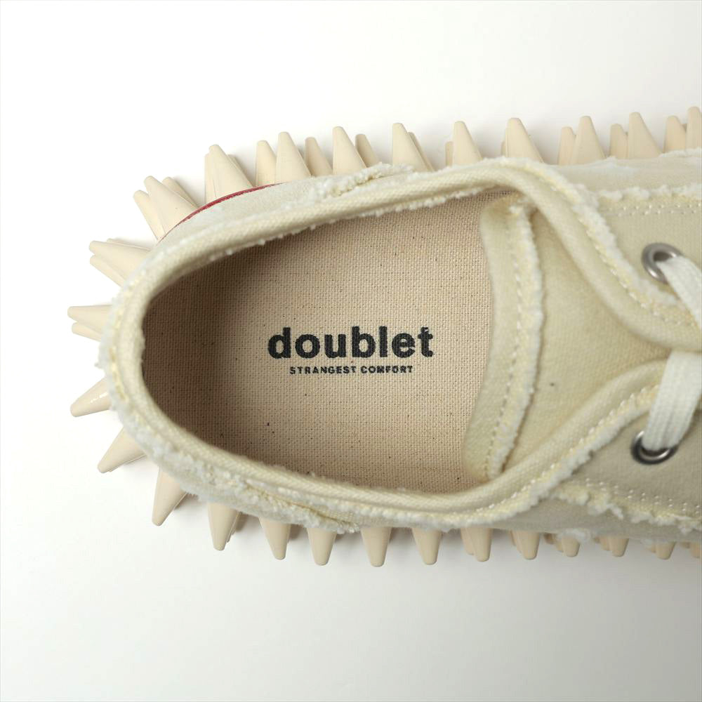 SPIKY CANVAS SNEAKER
