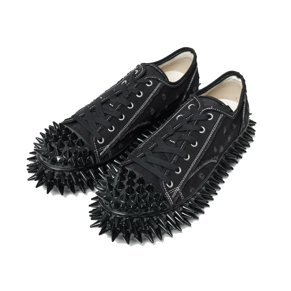 SPIKY CANVAS SNEAKER