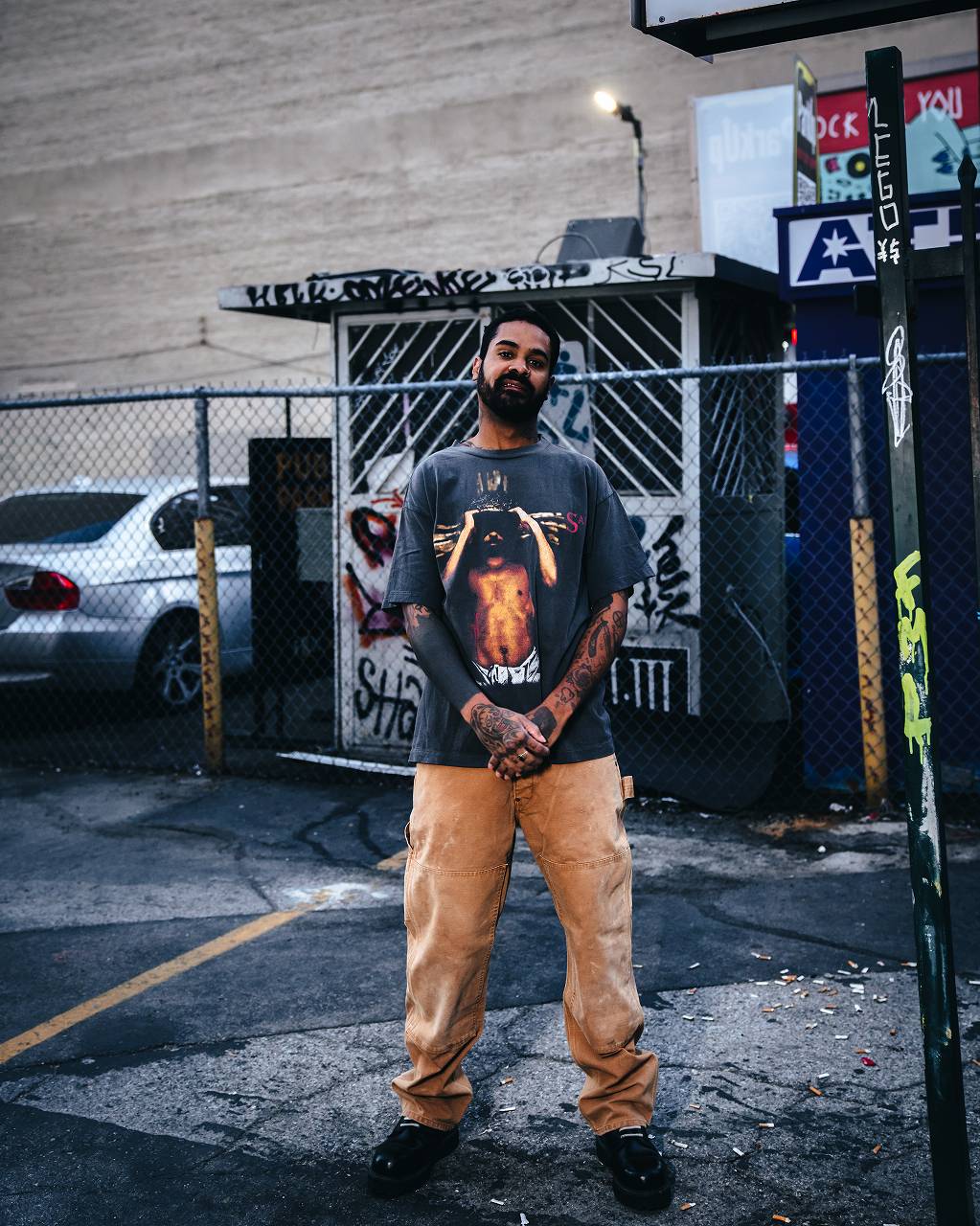 SS TEE / WE LIVE HELL / BLACK