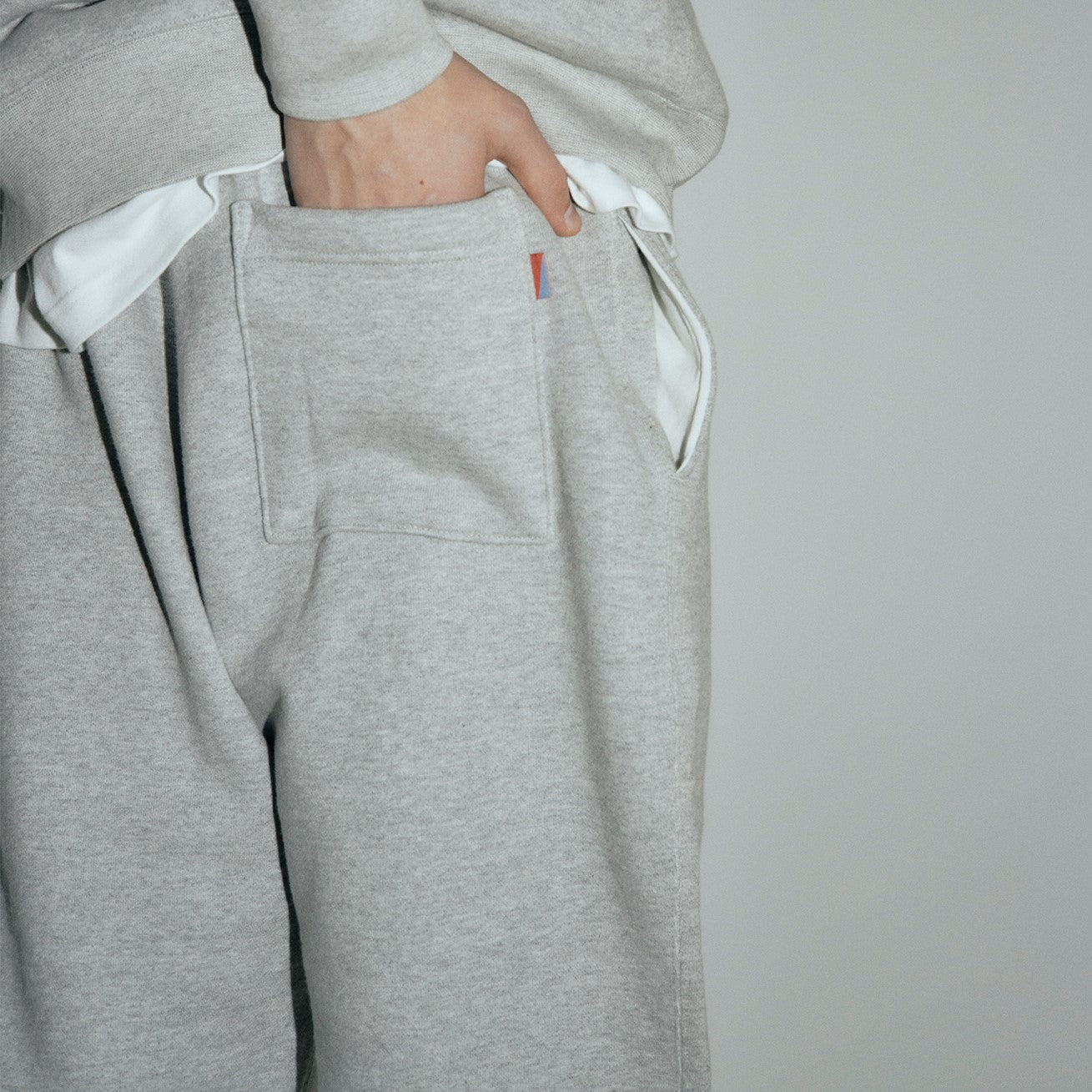 SWEATPANTS