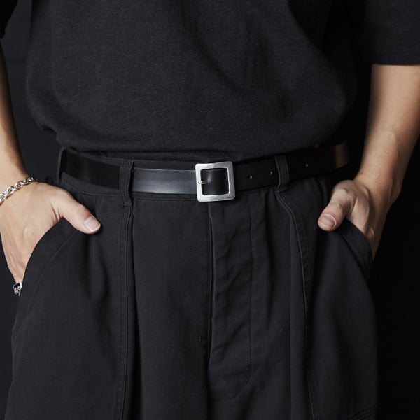 Square Buckler Buckle -Black Leather-