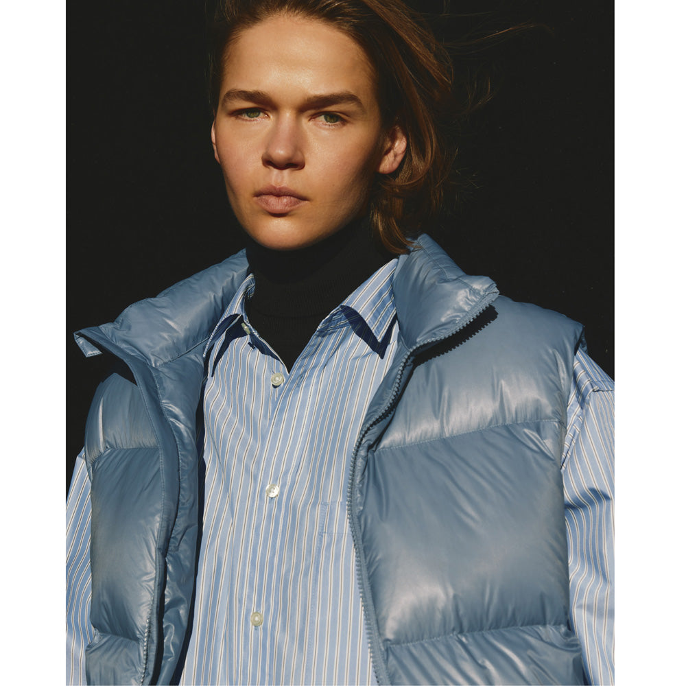 TECH ULTRA LIGHT DOWN VEST Available from October 24th