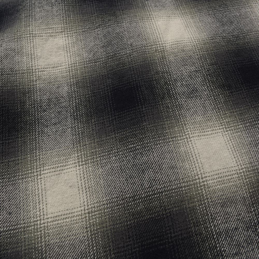 C.Flannel Ombre Open Collar SH