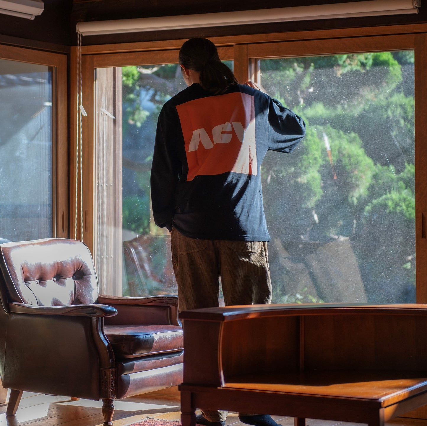 TUBE L/S TEE