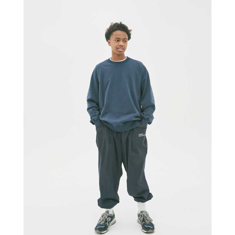 WIDE TAPERED EASY PANTS(NYLON)