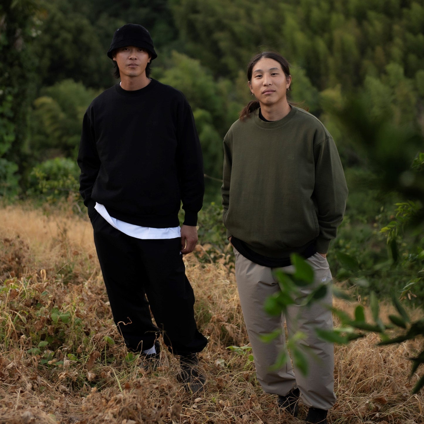 GARMENT DYE CREW NECK SWEAT