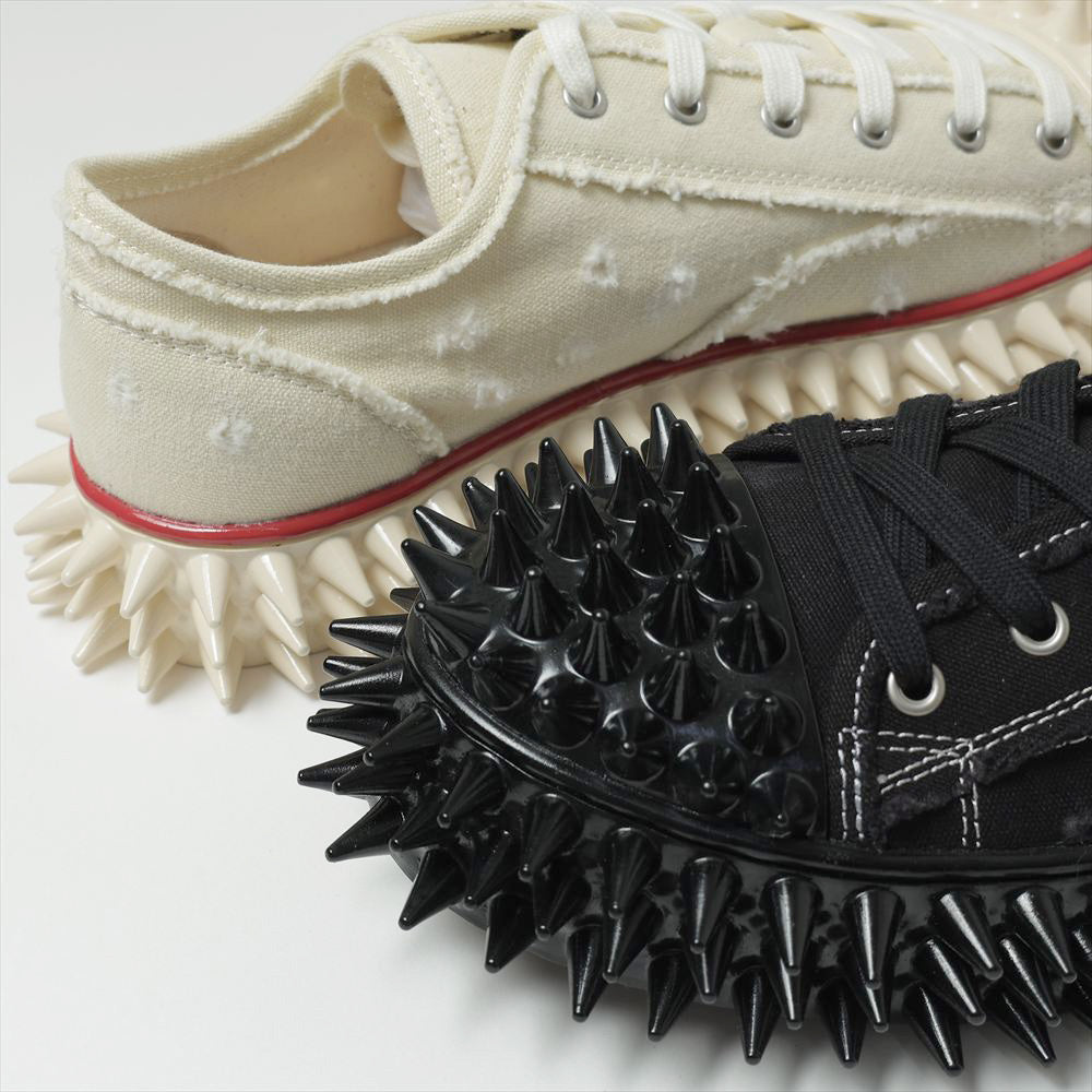 SPIKY CANVAS SNEAKER