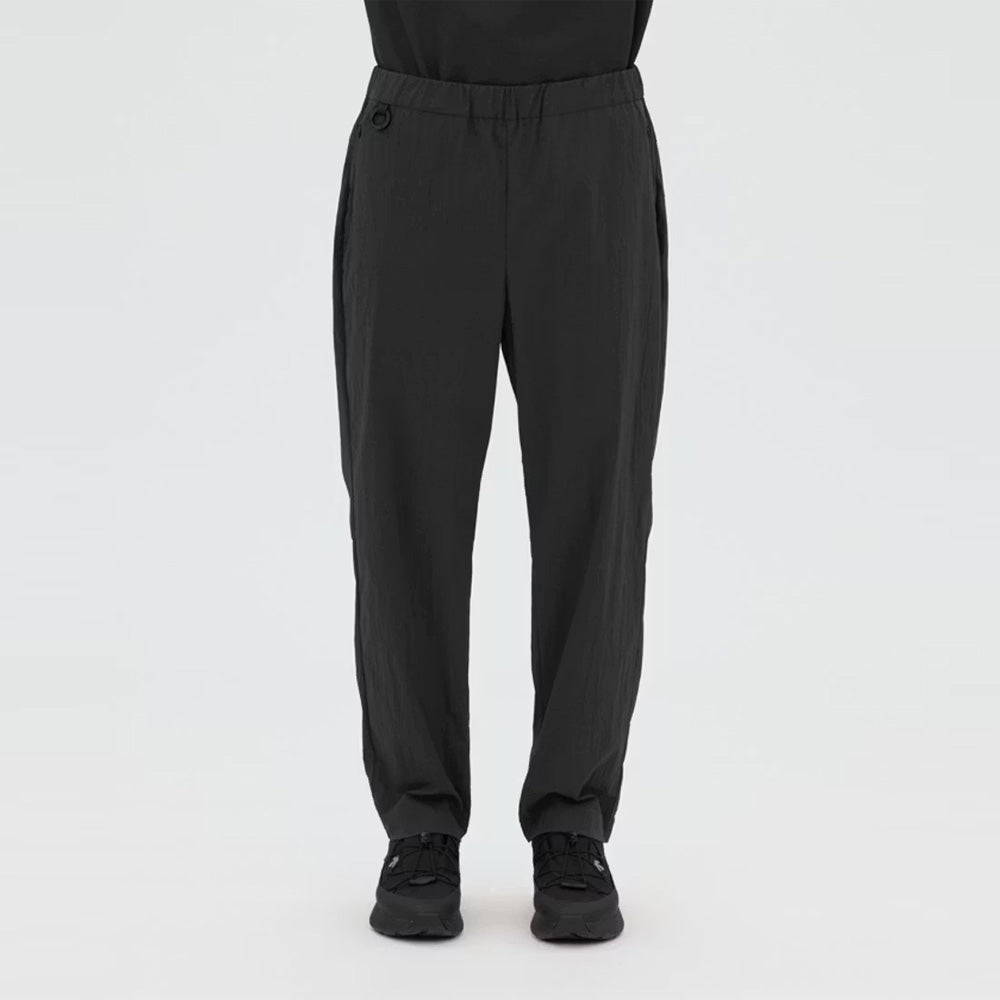 LIGHTWEIGHT SLIM PANTS
