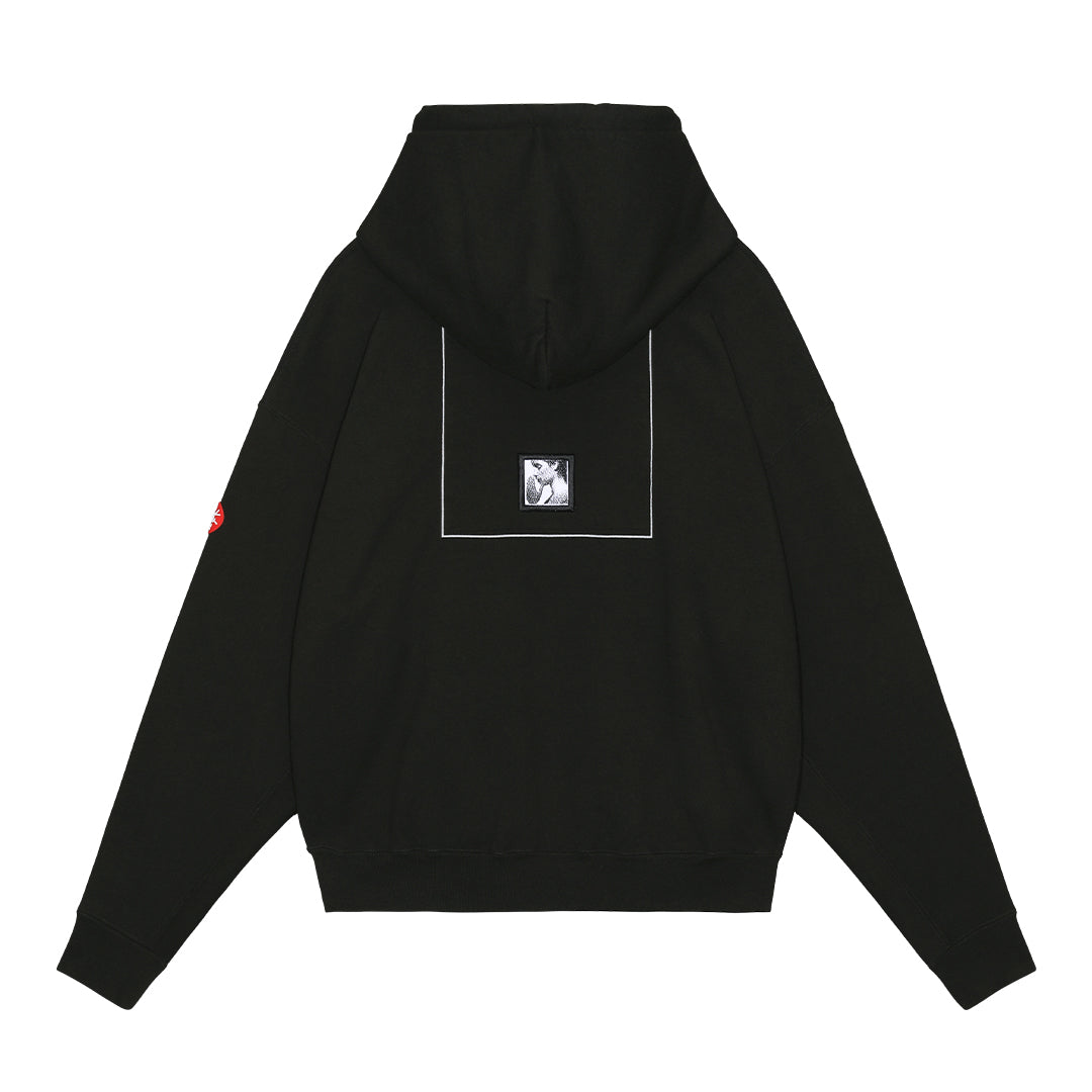 ZIG MODEL HOODY