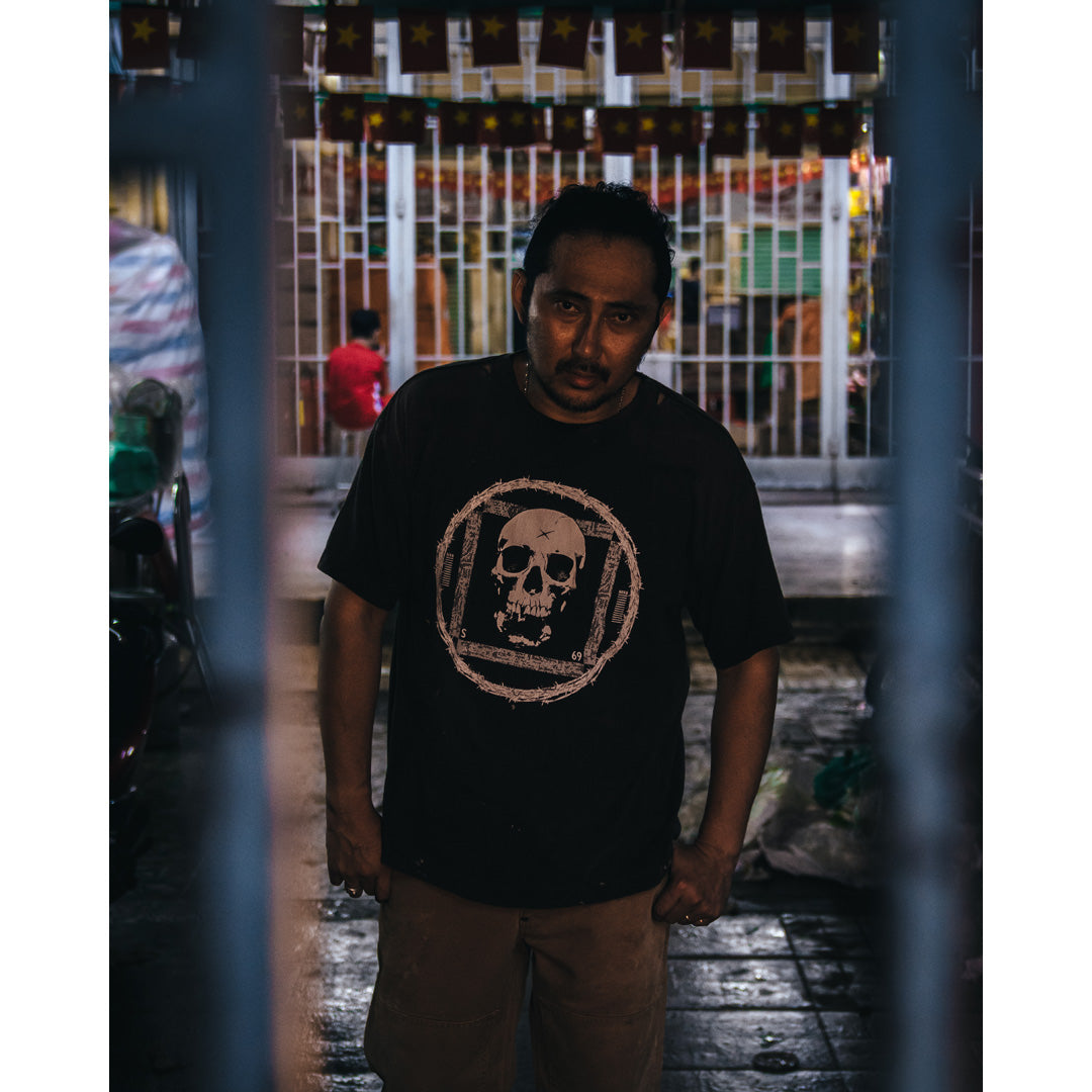 SAINT Mxxxxxx × Kosuke Kawamura SS TEE PERVERSION