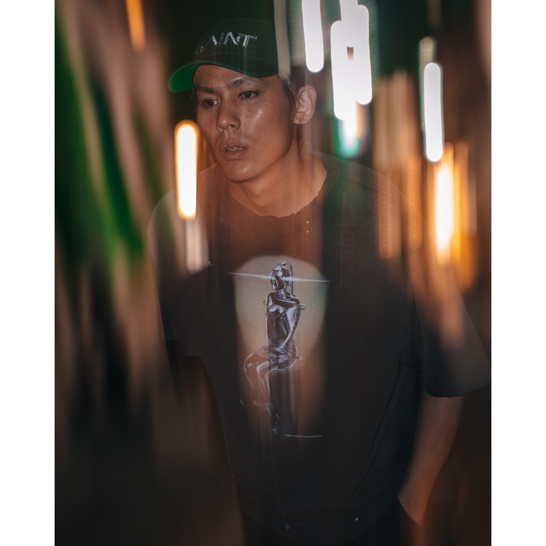 SAINT Mxxxxxx × Hajime Sorayama SS TEE MASK