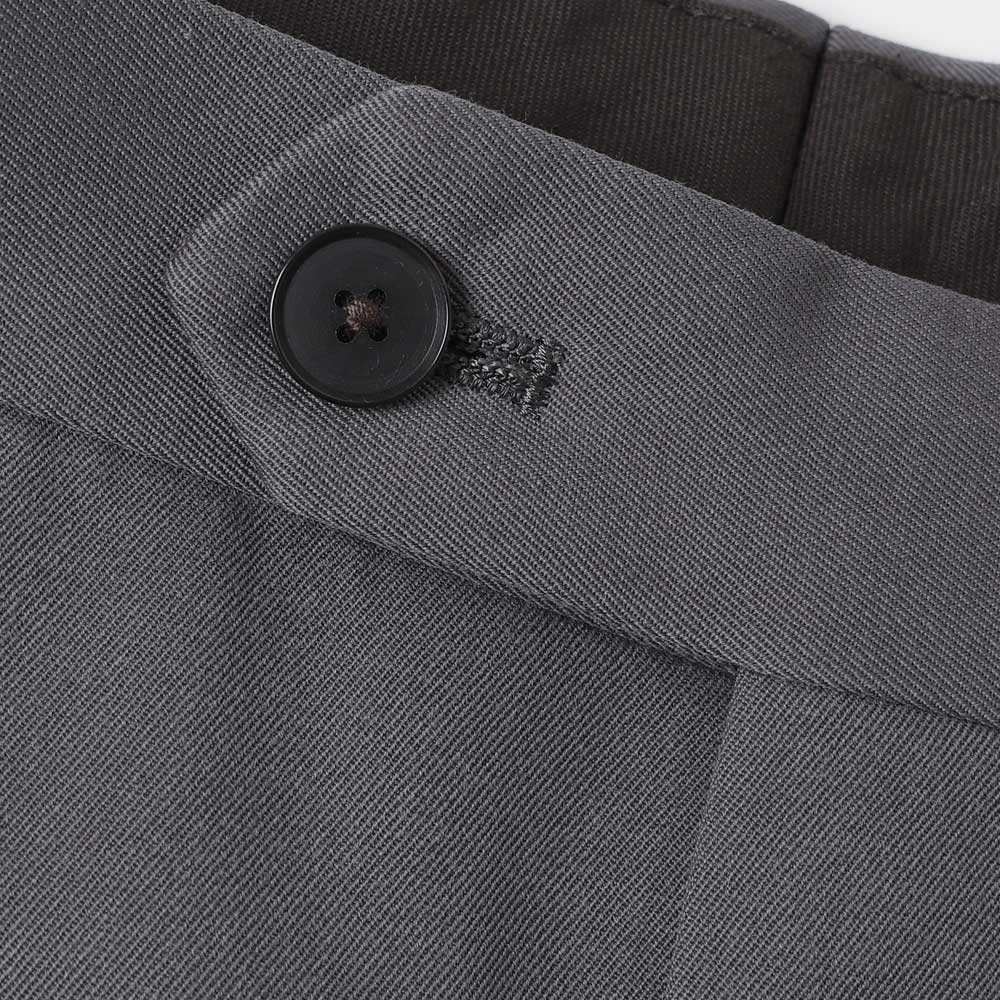 LIGHT WOOL MAX GABARDINE TWO-TUCK SLACKS