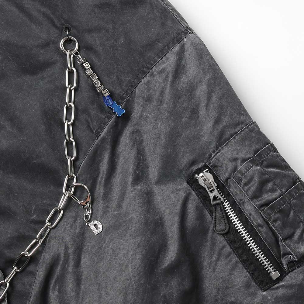 KEY CHAIN DECORATED BOMBER JACKET