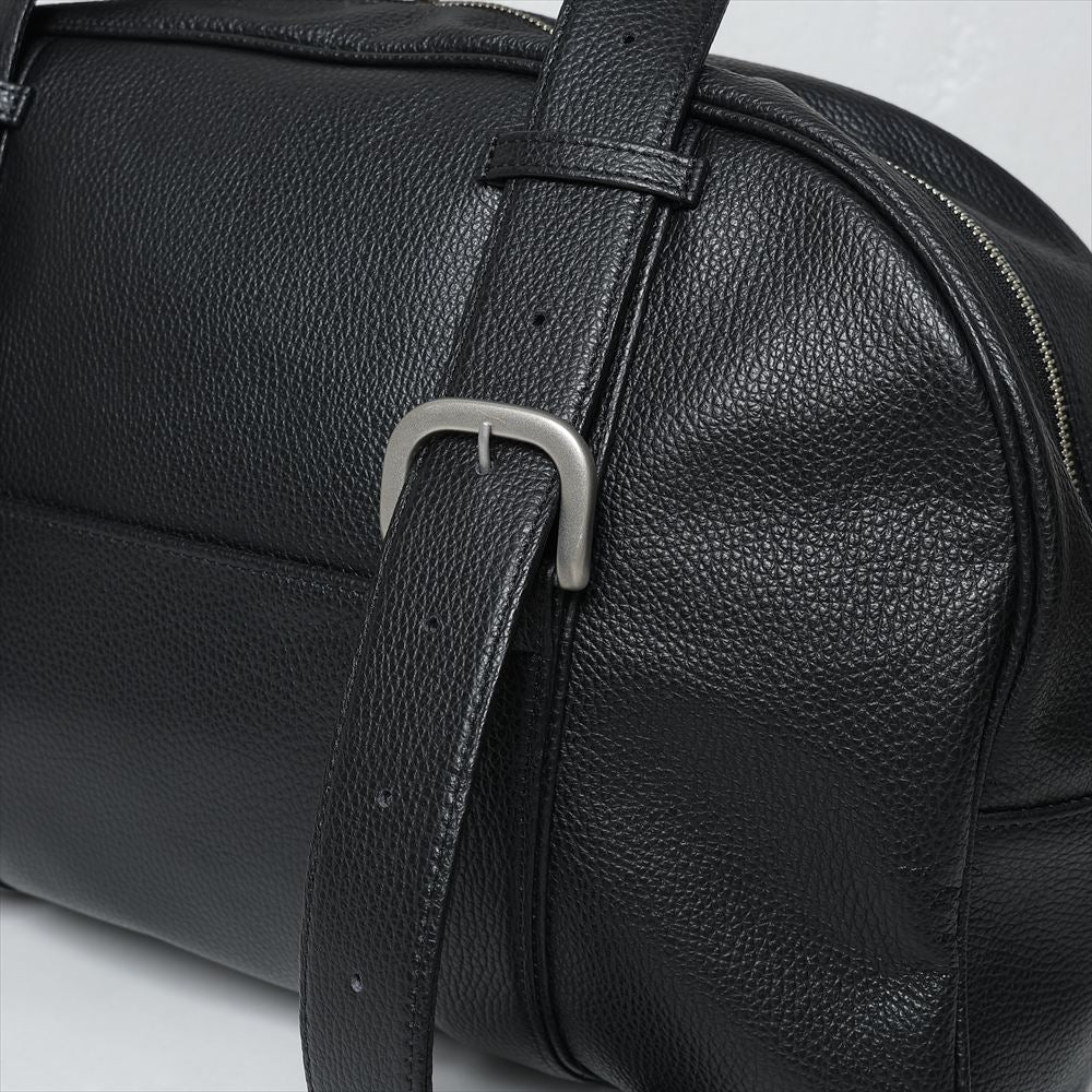 D Buckle Velt Boston Bag