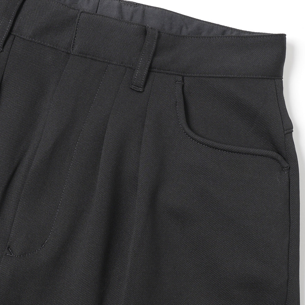 Two Tuck Wide Tapered Pants