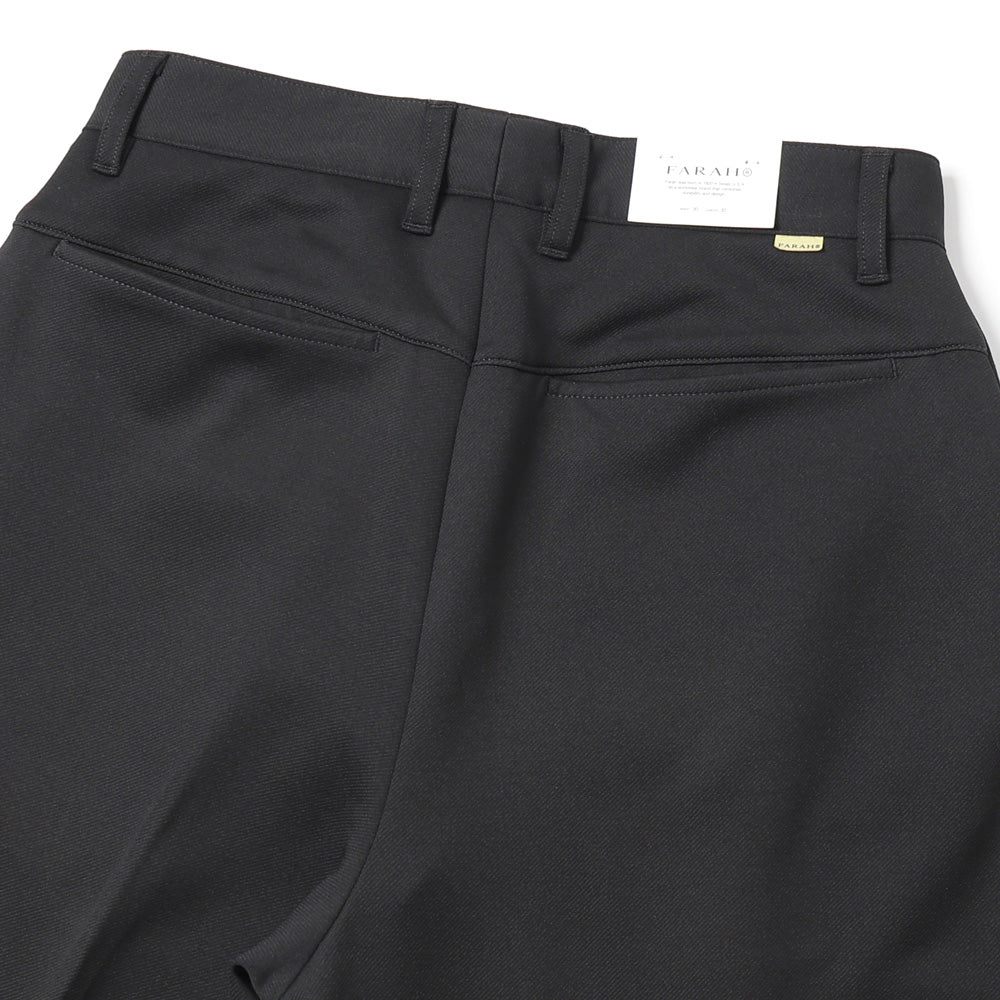 Two Tuck Wide Tapered Pants