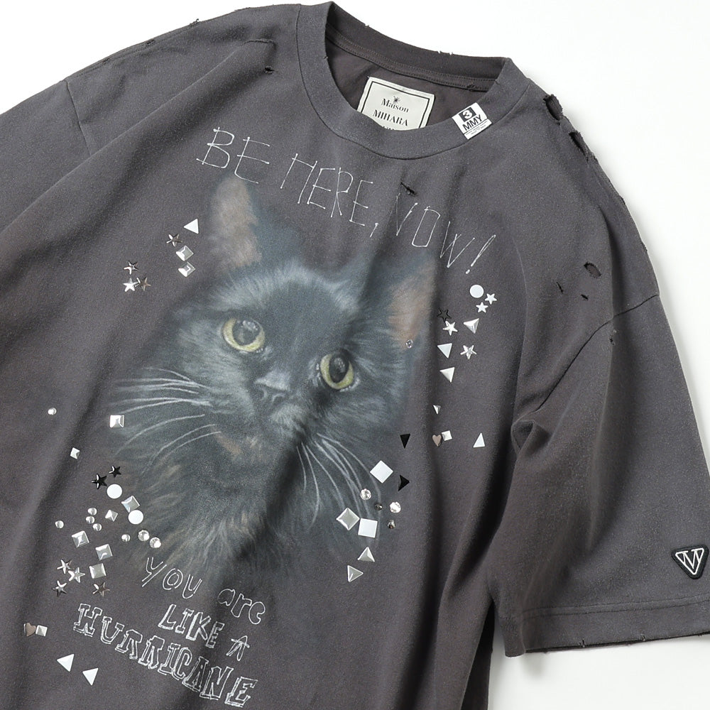 EMBELLISHED DISTRESSED TEE
