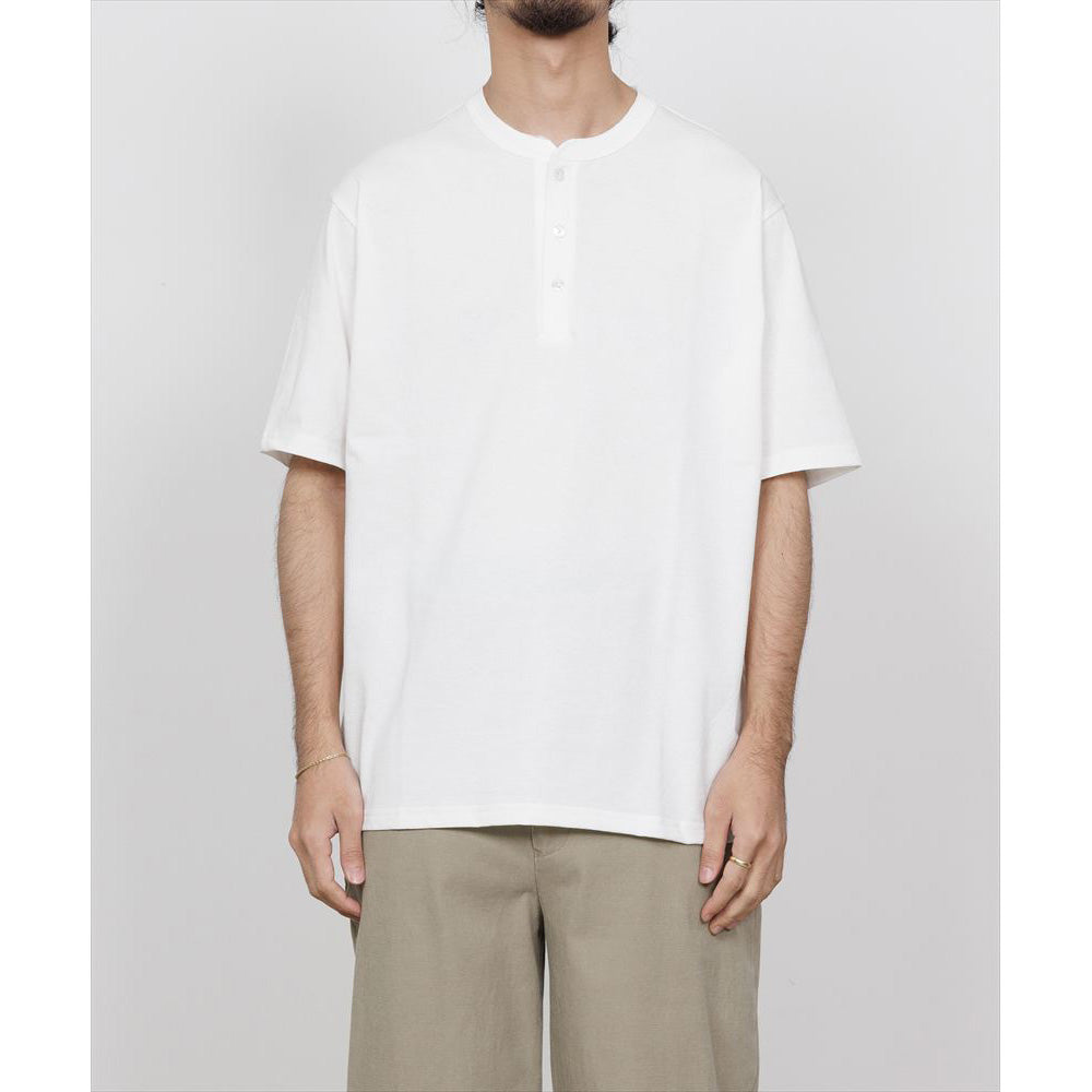 HENLEY NECK TEE ORGANIC COTTON OPEN END YARN