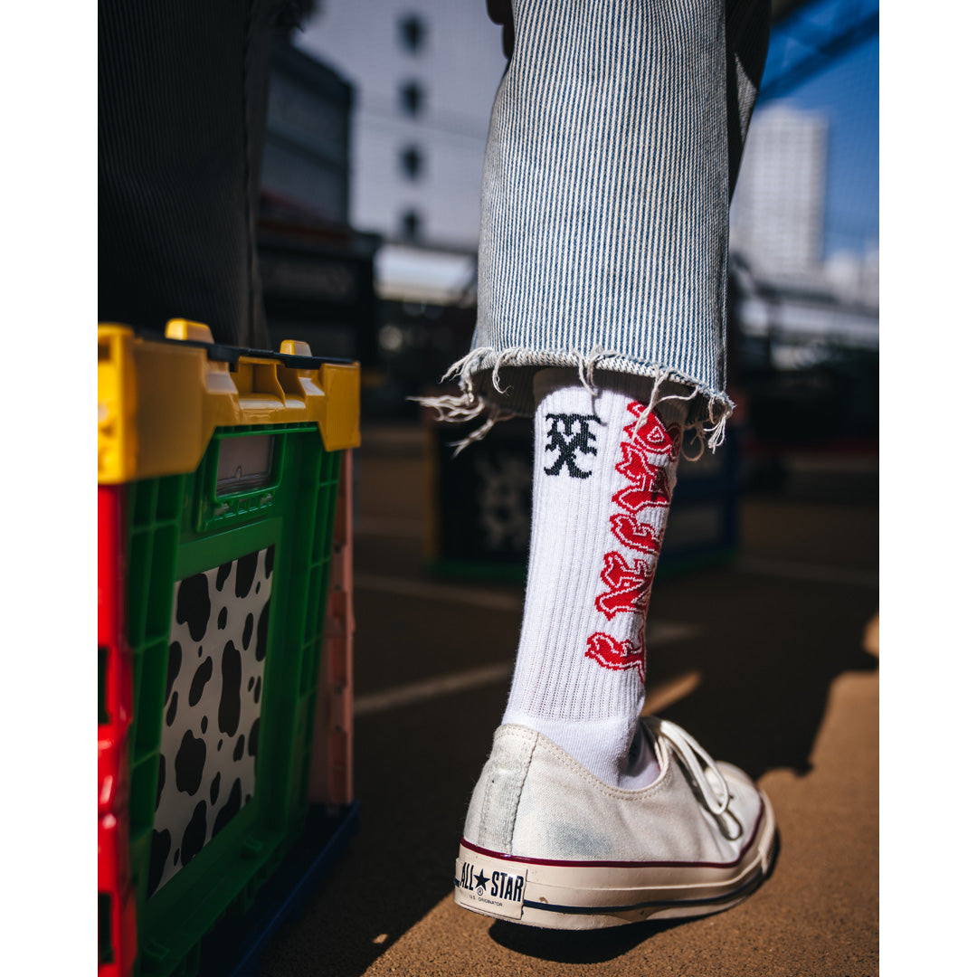 SOCKS/SAINT WHITE×RED