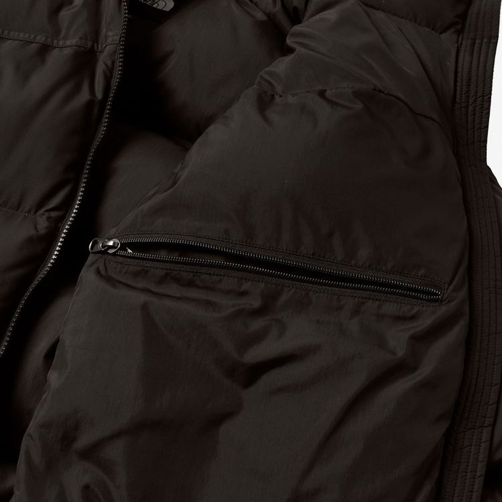 Nuptse Vest