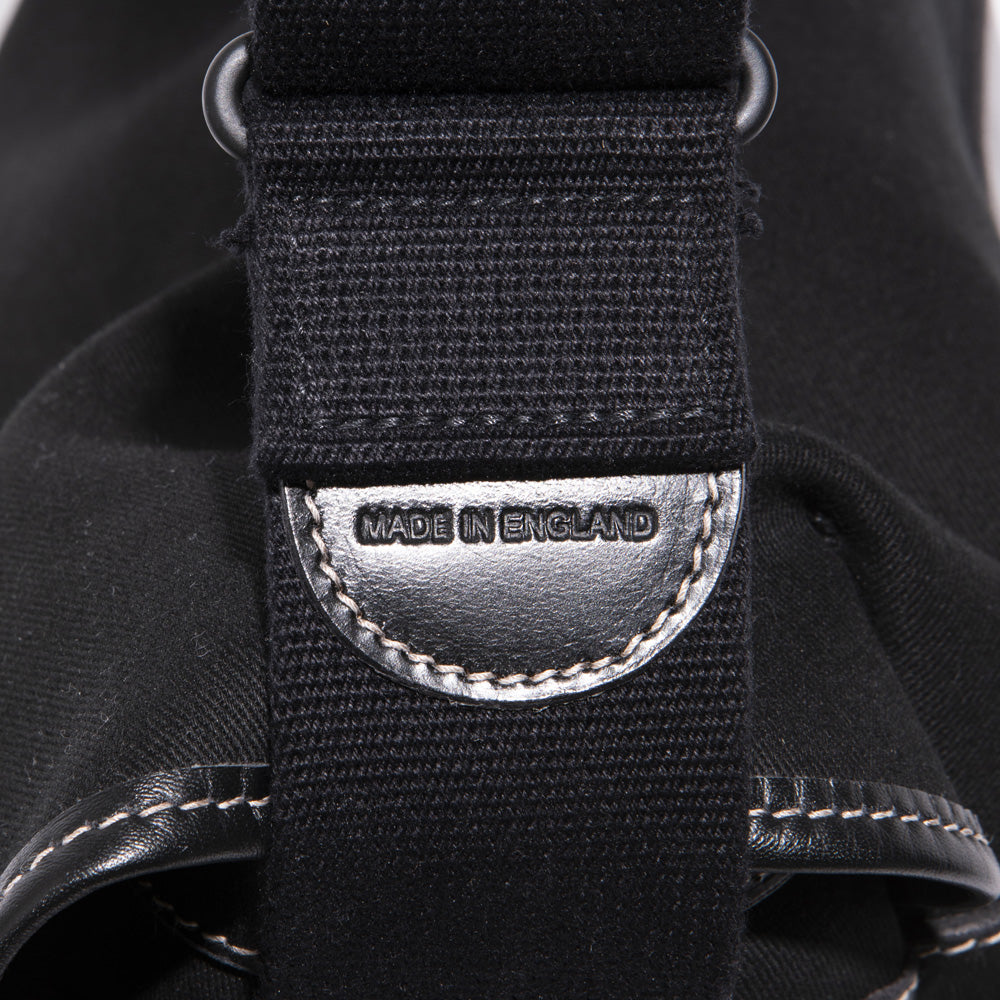 Brady × nonnative KINGSWOOD