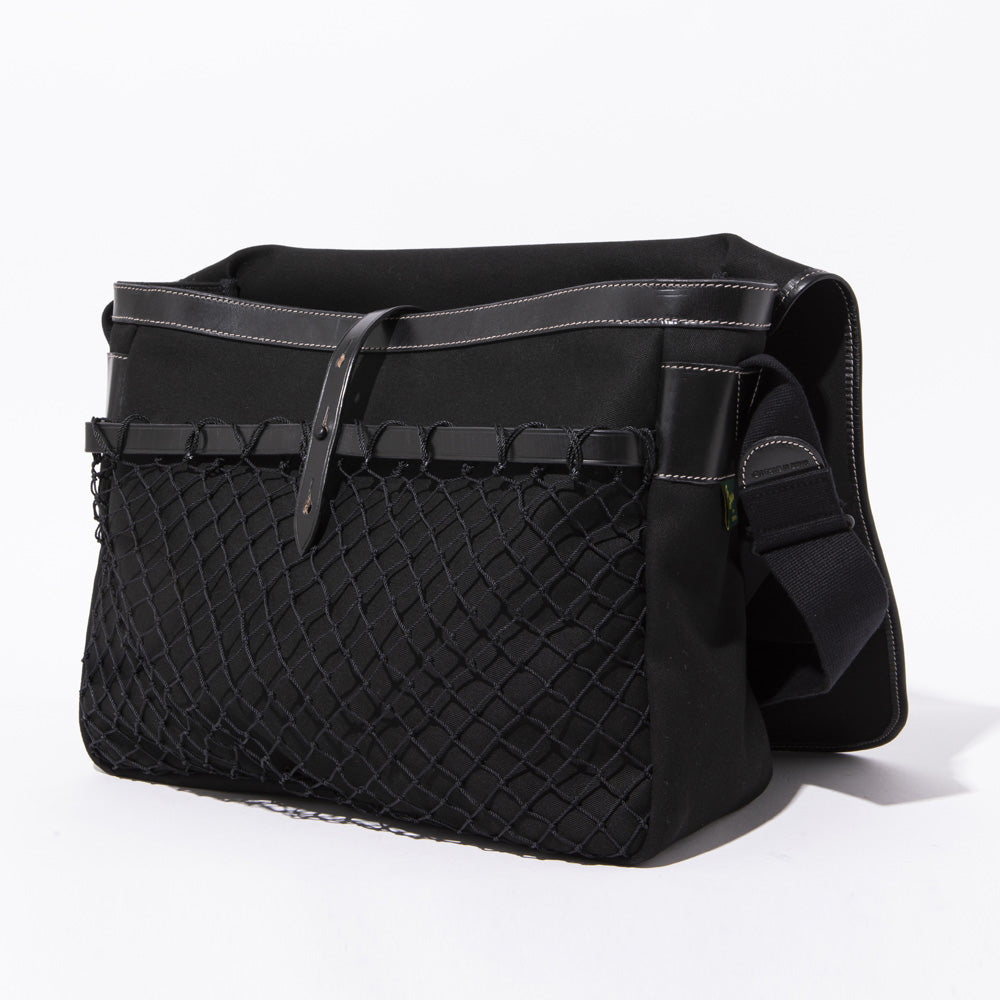 Brady × nonnative KINGSWOOD