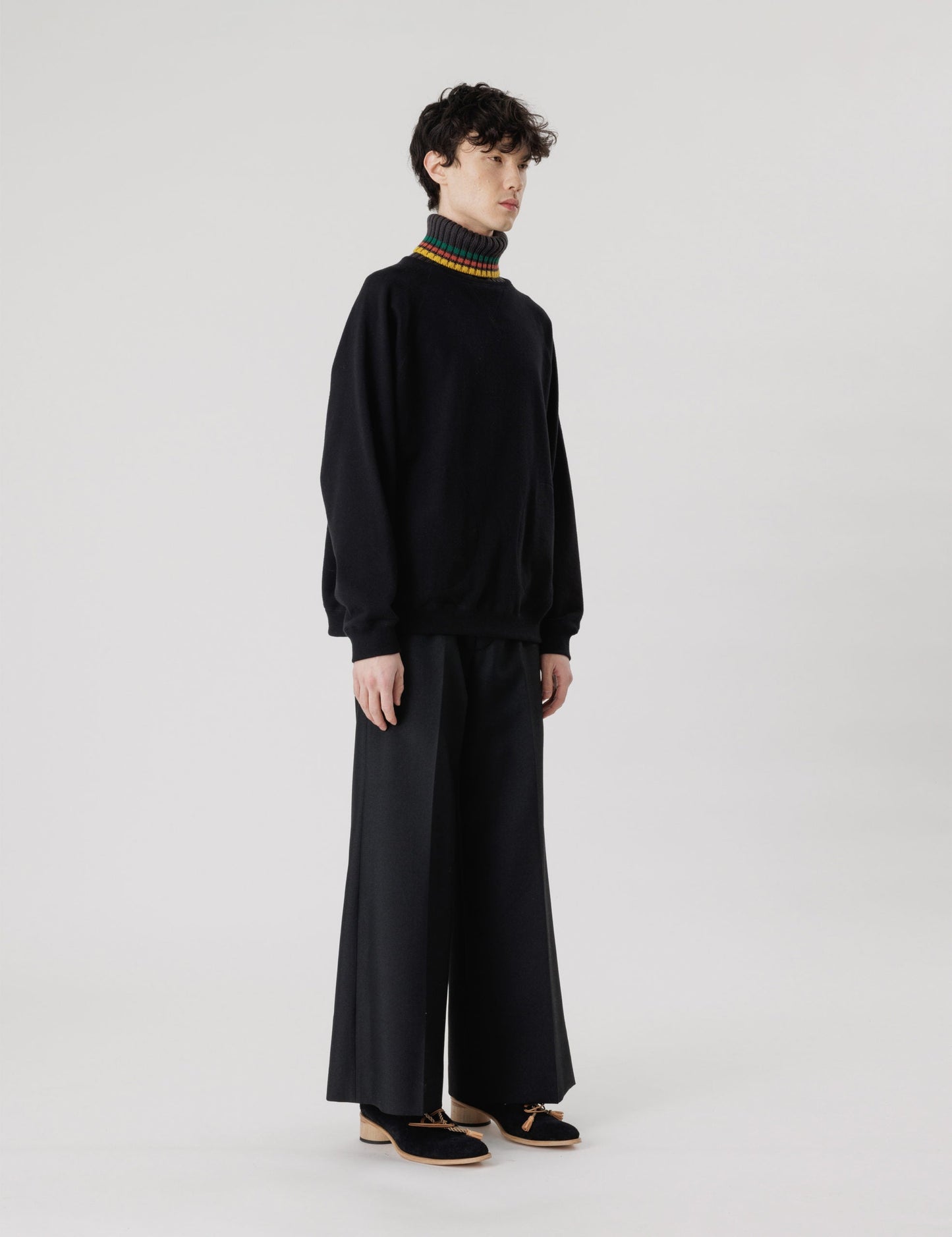 FLARE SHILHOUETTE SLACKS