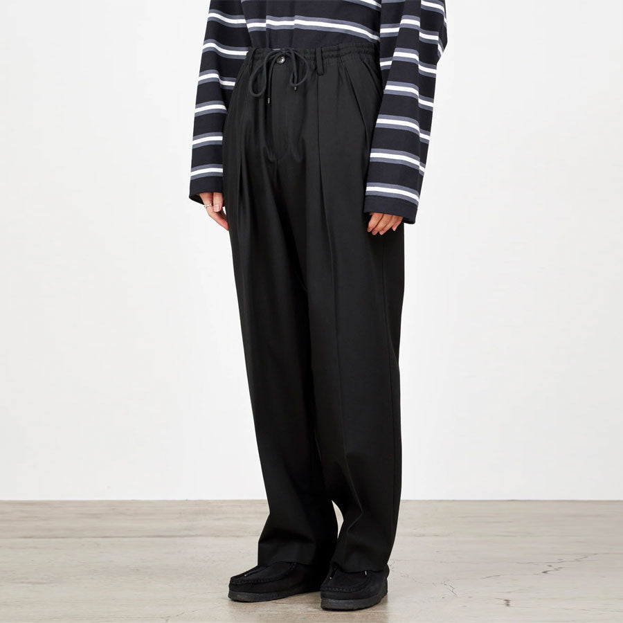 DOUBLE PLEATED EASY ORGANIC COTTON GABARDINE
