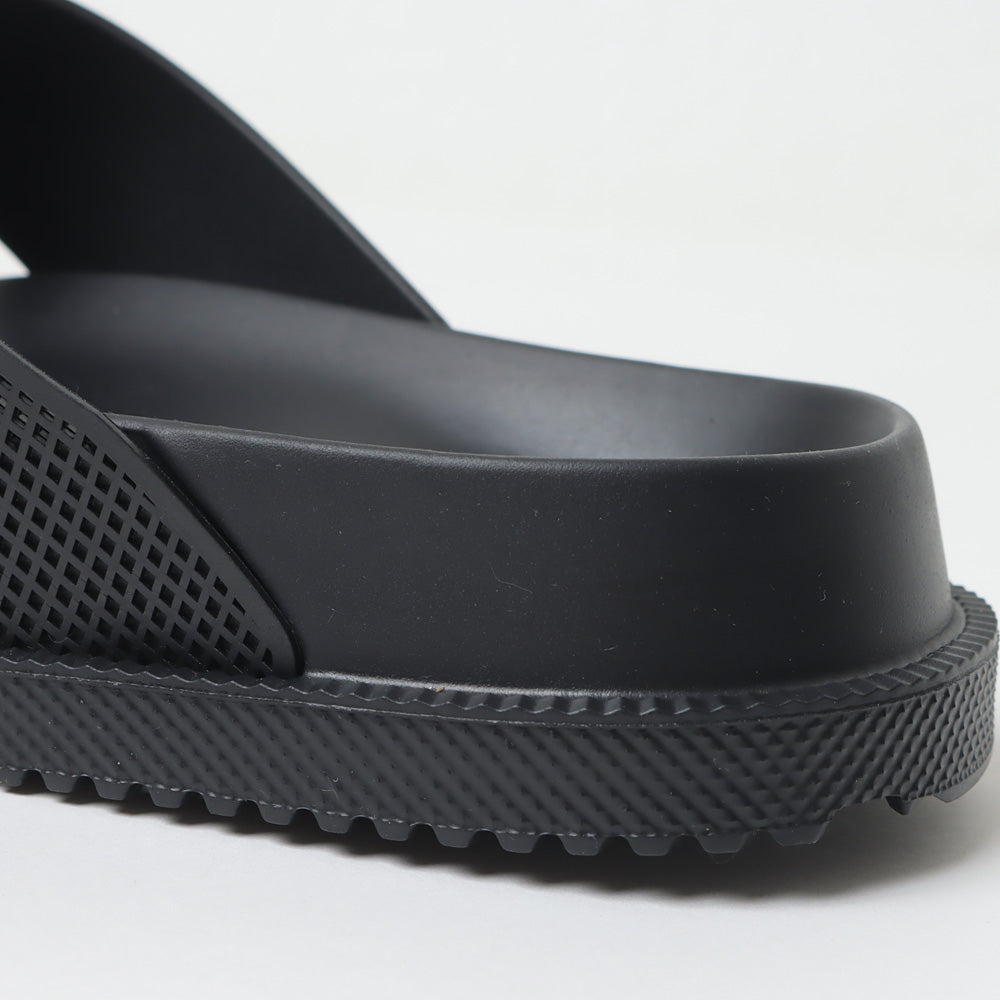 MUSIC SANDALS