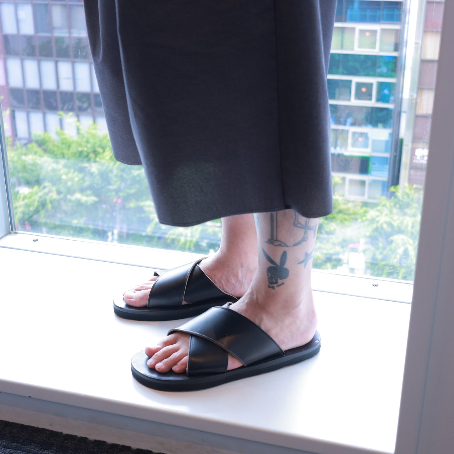 FOOTBED SANDALS