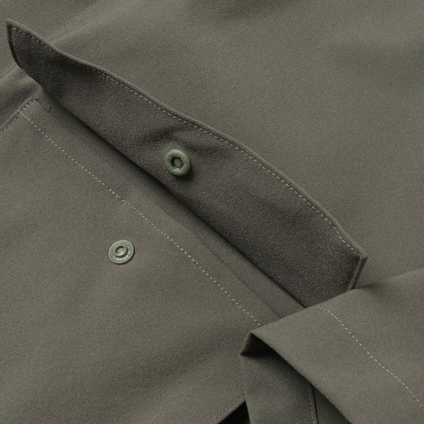 SLIT SHORT SLEEVE SHIRT