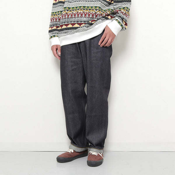 STRAIGHT DENIM PANTS