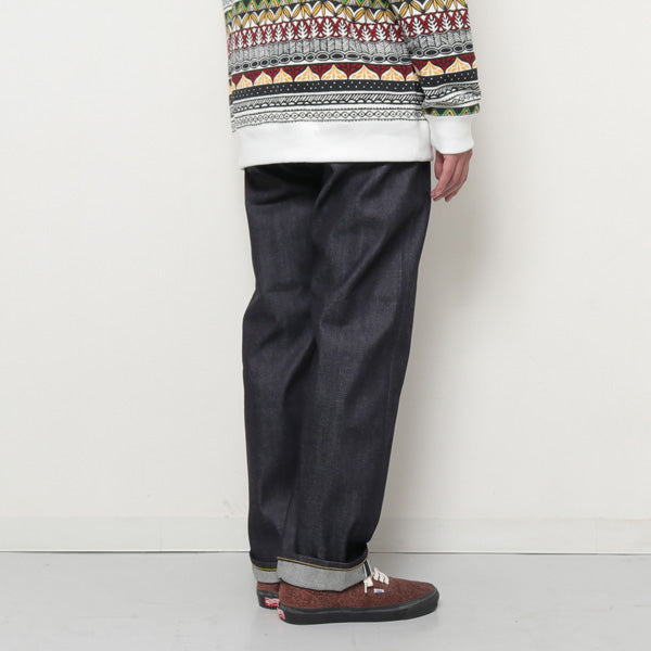 STRAIGHT DENIM PANTS