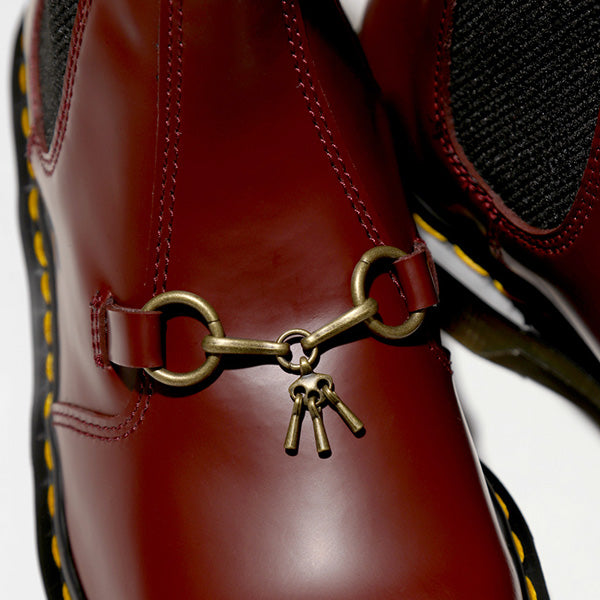 2976 Chelseas Boots with Bit
