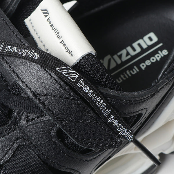 bp×Mizuno sneaker